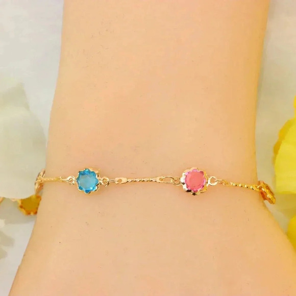 Minimalist Bracelet, Sleek & Modern Design, Women’s Fashion, YC110470-B - Picture 1 of 10